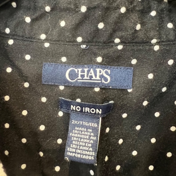 Chaps (Ralph Lauren) Women's 2X Long Sleeve, Cuff accent button down - Picture 2 of 3